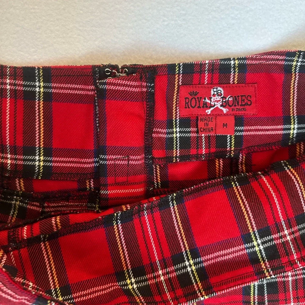 Red Plaid Academia Skirt – Size Medium | Preppy / Schoolgirl / Grunge - Picture 2 of 4
